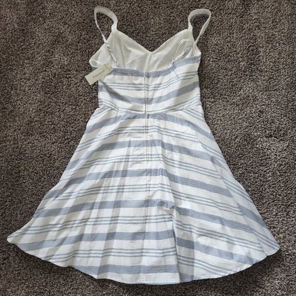 Summer Dress - Picture 5 of 6